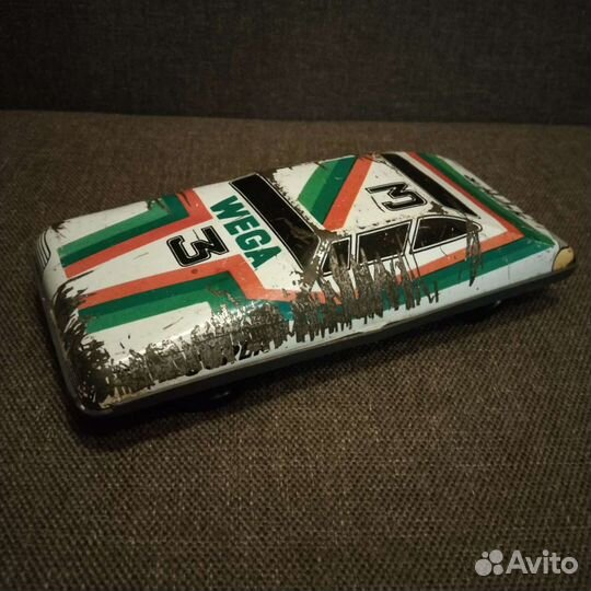 Гоночная машина wega