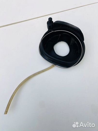 Уплотнитель горловины бензобака Audi