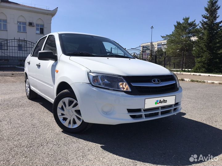 LADA Granta 1.6 МТ, 2012, 163 000 км