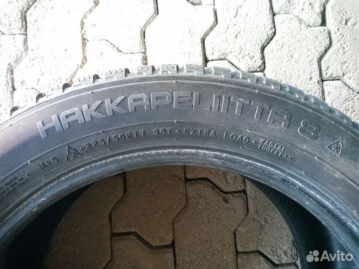 Nokian Tyres Hakkapeliitta 8 225/50 R17 98