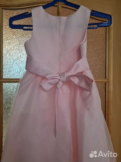 Нарядное праздничное платье для девочки