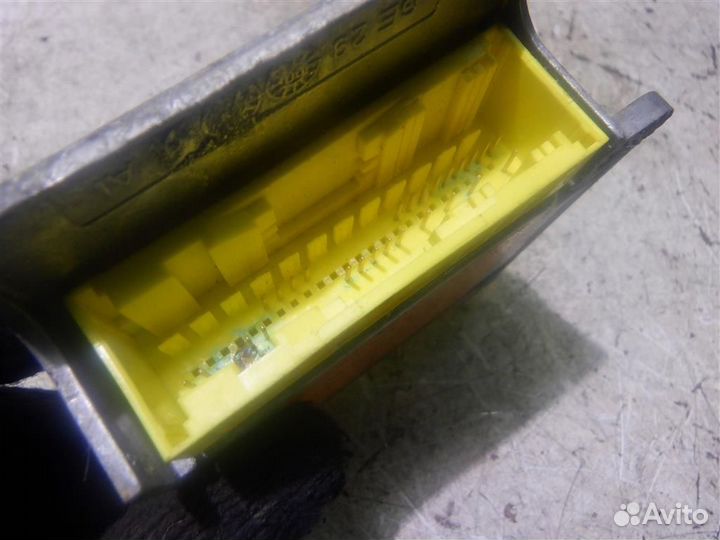 Блок управления AIR BAG Фольксваген Гольф 4 Бора