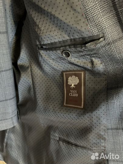 Костюм брючный мужской