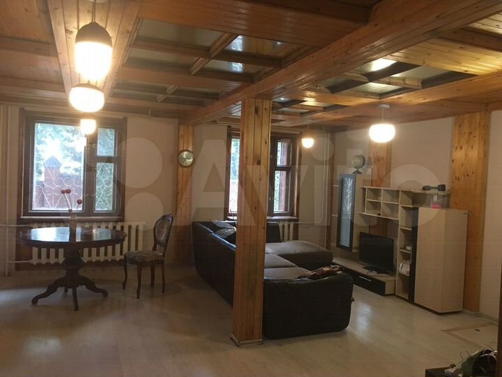 Коттедж 300 м² на участке 30 сот.