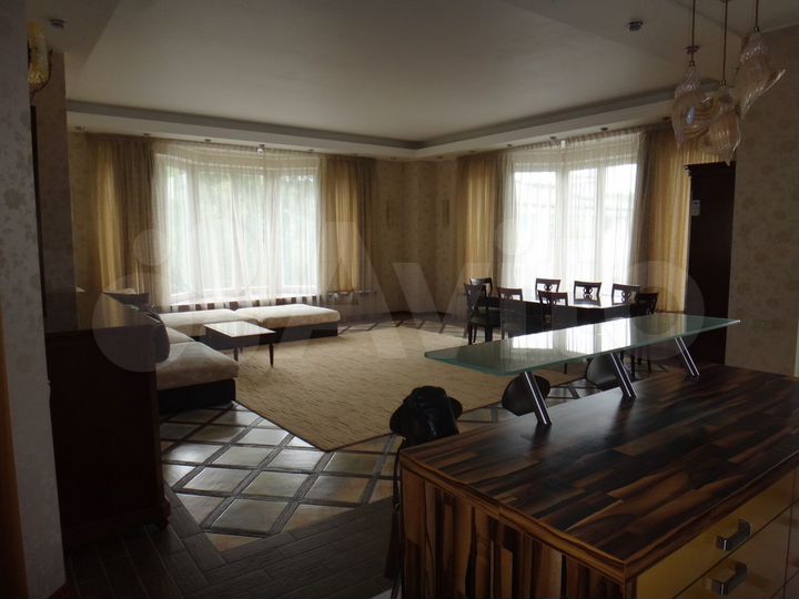 6-к. квартира, 455 м², 2/6 эт.