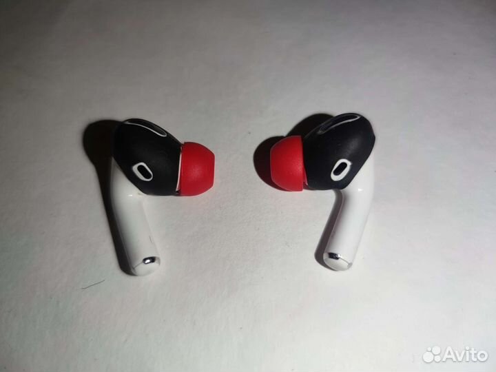 Амбушюры для Airpods Pro и чехол на наушник