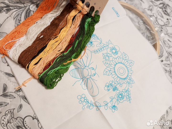 Набор для вышивания гладью новый