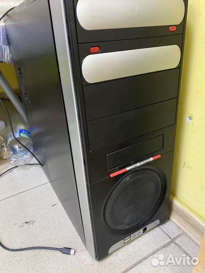 Компьютер системник