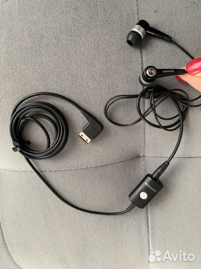 Новая гарнитура оригинал Samsung наушники
