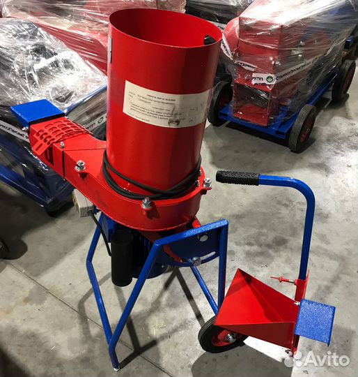 Измельчитель травы и веток 2в1 утр-1249