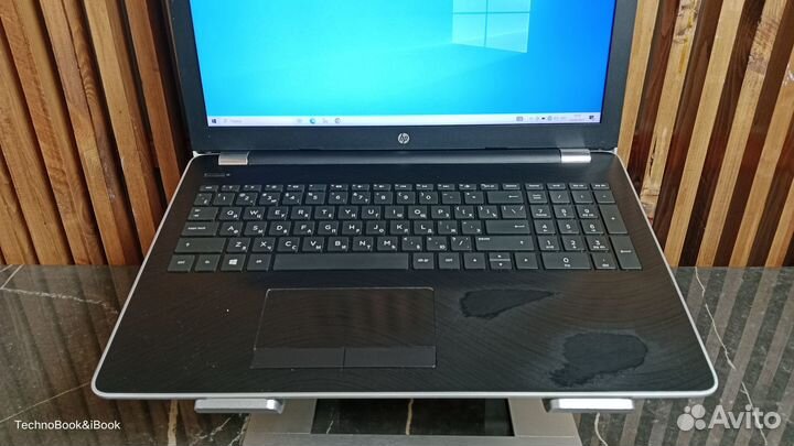 Игровой ноутбук HP 15-bw522ur на 4 ядра