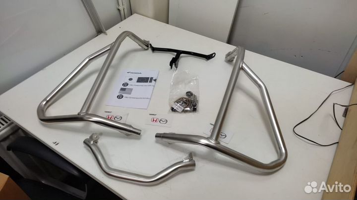 Оригинальные защитные дуги Honda Africa Twin