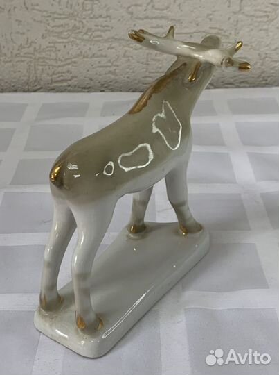 Статуэтка фарфоровая. Лось. зхк Полонне