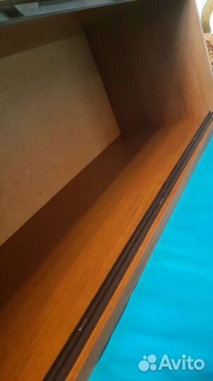 Полка книжная