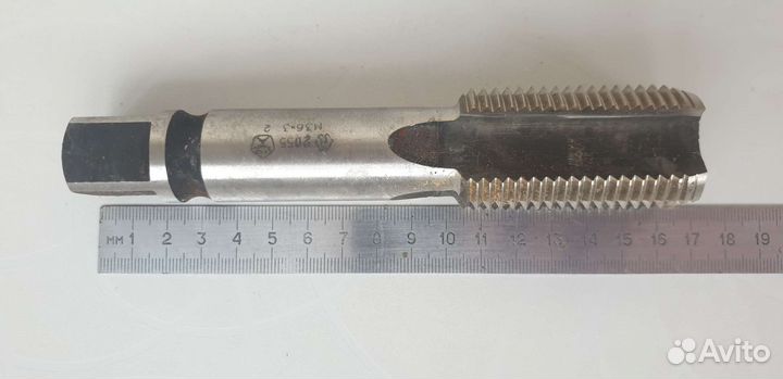 Метчик маш. 18*1,5