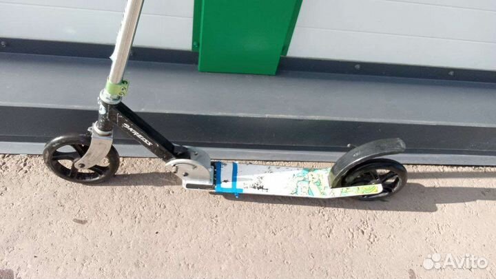 Продаю самокат