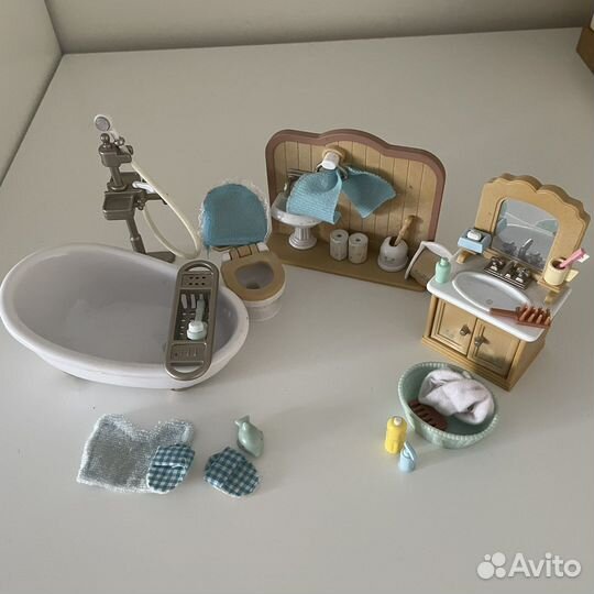 Sylvanian Families заверушки и мебель