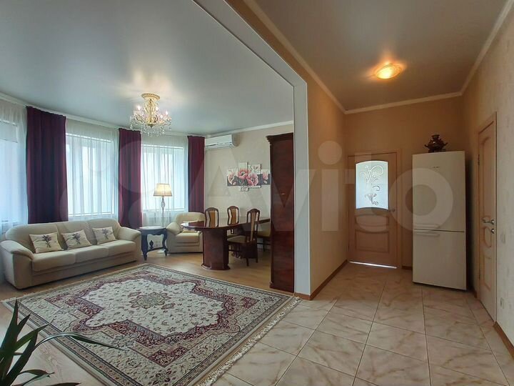 3-к. квартира, 124 м², 5/5 эт.