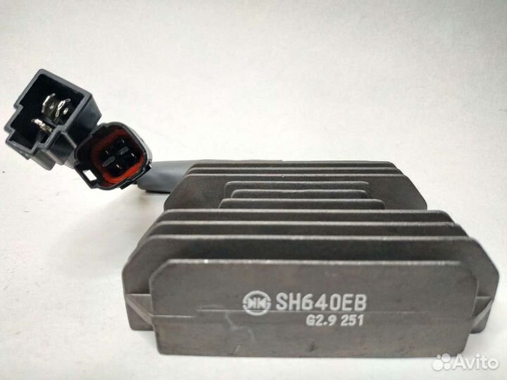 Реле зарядки регулятор мотоциклов Suzuki GSX-R