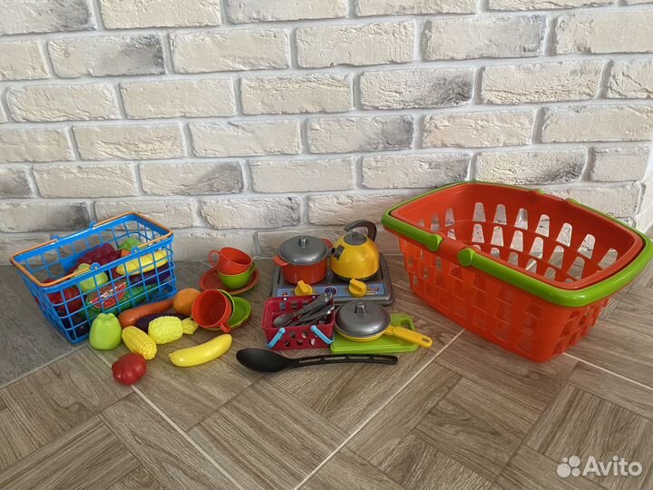 Детская игрушечная посуда