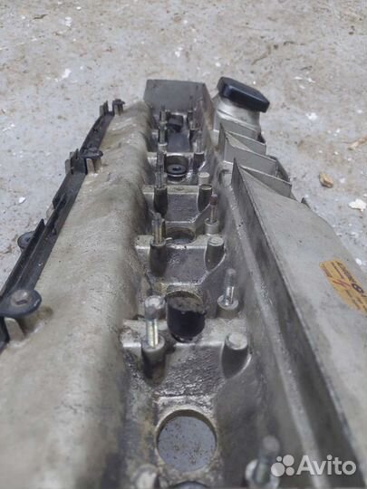 Бмв клапанная крышка м50