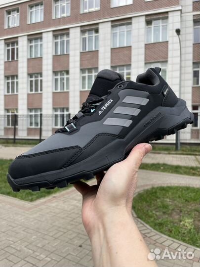 Кроссовки adidas gore tex 45-49