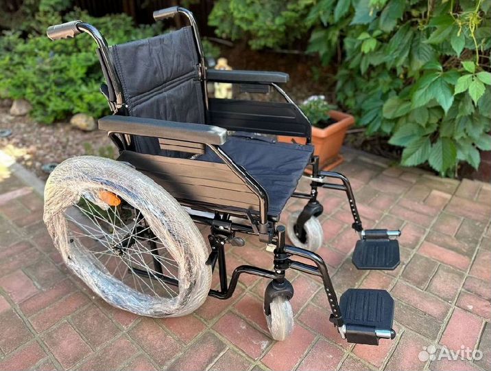 Коляска для инвалидов складная