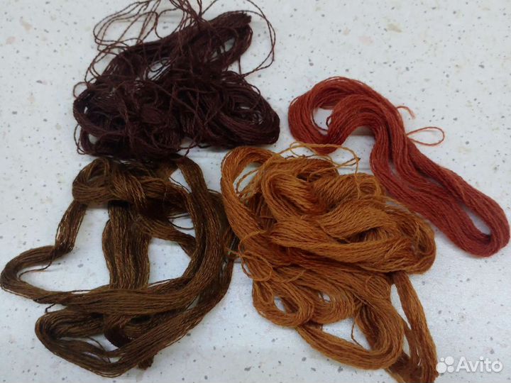 Нитки мулине Riolis разные цвета