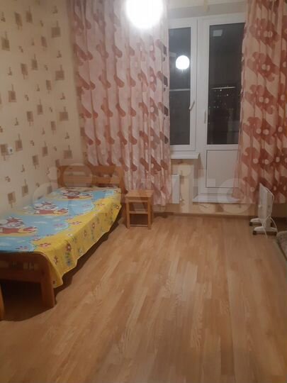 Комната 18 м² в 4-к., 10/17 эт.