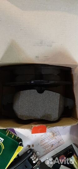 Передние тормозные колодки