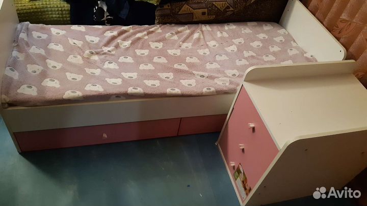 Детская кроватка трансформер с маятником