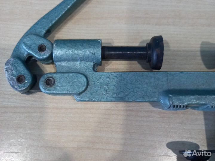 Вафельница и закрутка для патронов времен СССР