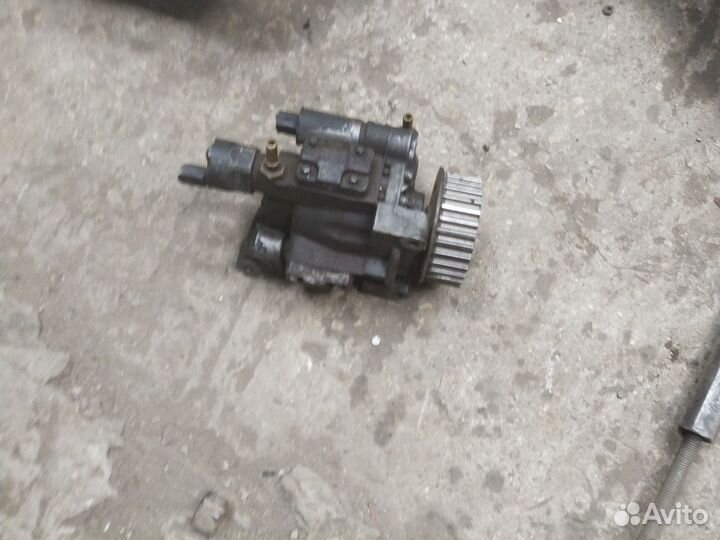 Насос тнвд Renault megane k9k