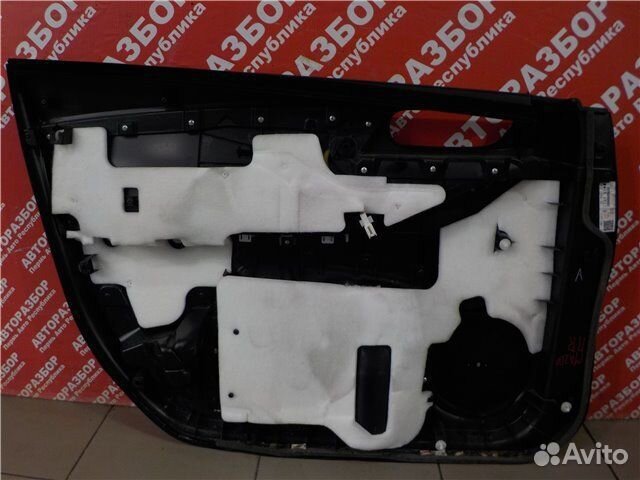 Дверная карта передняя правая Mazda 3 BL Z6 2010