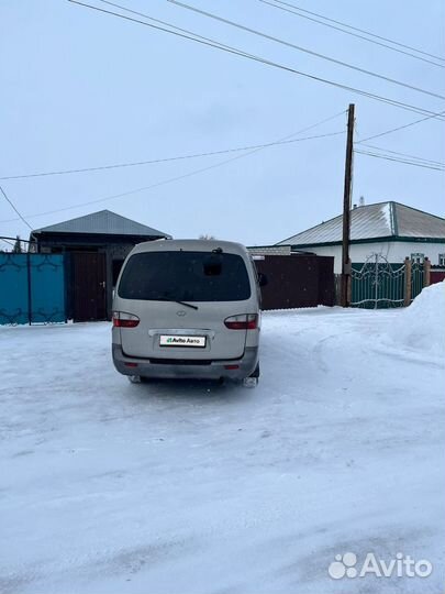 Hyundai Starex 2.5 AT, 2001, 400 000 км