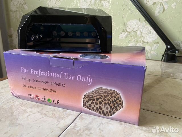 Лампа для ногтей гибрид Diamond 36 W