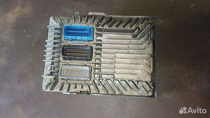 Эбу Cadillac 3,0 LF1