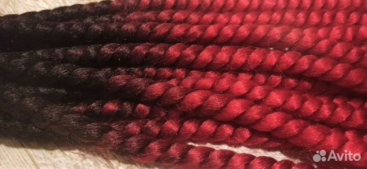 Хвост на шлем. Дреды на шлем. Мотоцикл