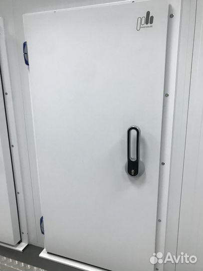 Распашные холодильные двери