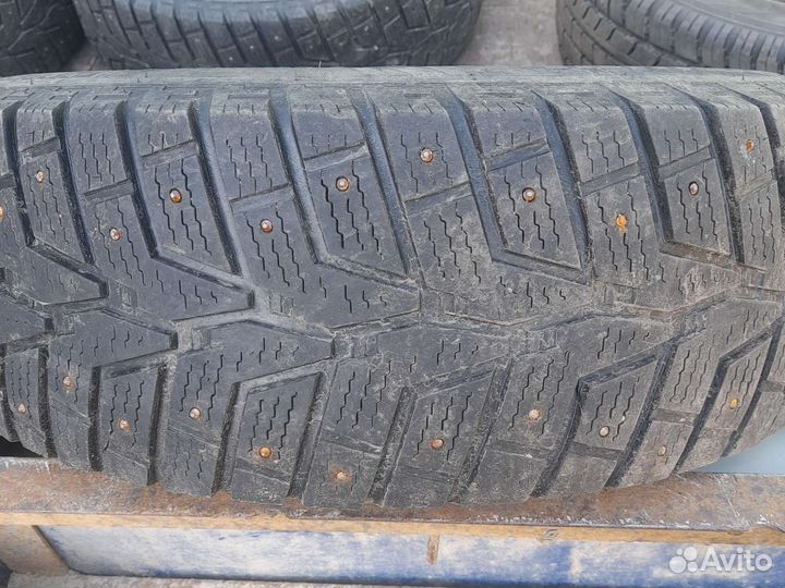 Accelera 651 215/65 R16