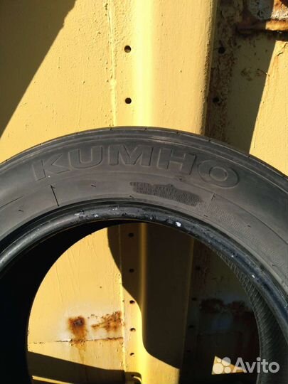 Kumho I'Zen RV Asymmetric 215/65 R16 98H