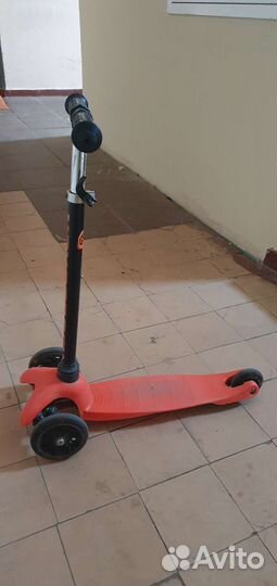 Самокат детский трехколесный Novatrack