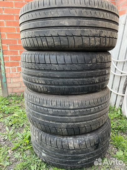 Triangle TH201 23.5/45 R17