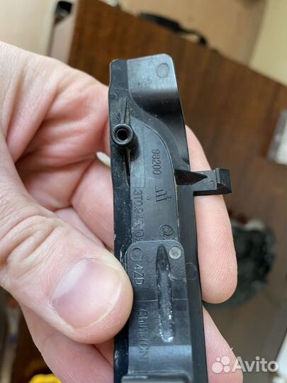 Повторитель поворота в зеркало skoda a5