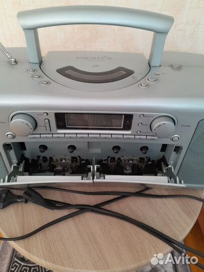 Музыкальный центр