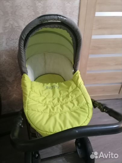 Коляска zippy 3 в 1