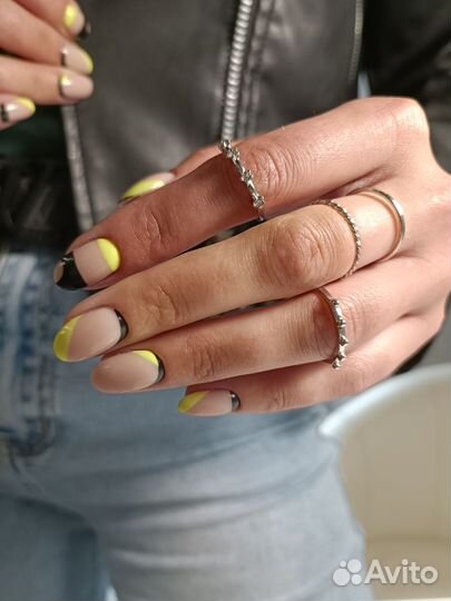 Мастер маникюра и педикюра