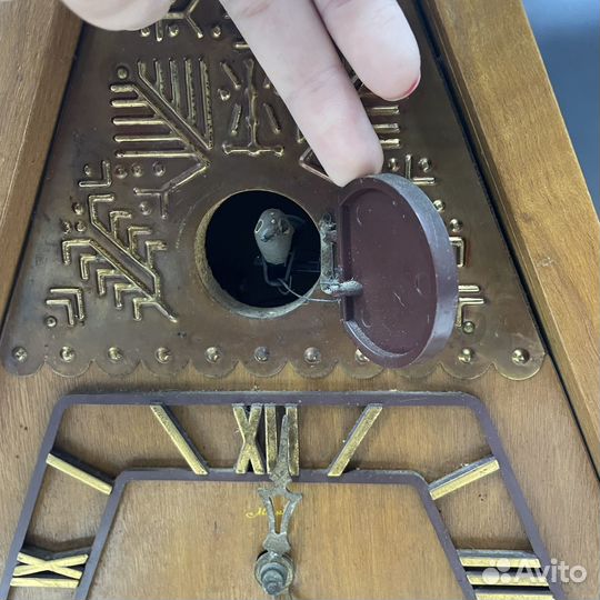 Настенные часы маяк шалаш с кукушкой СССР (Сзр)