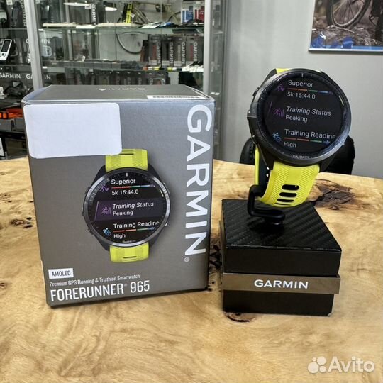 Garmin Forerunner 965 Black желто-черн. band