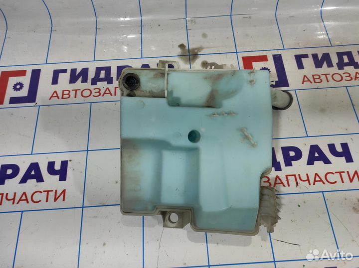 Бачок омывателя лобового стекла Ford Focus 3 20111